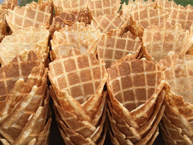 albertīnes saldējuma vafeles