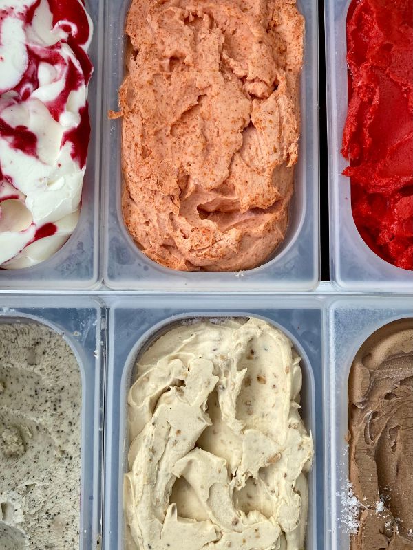 Albertīnes saldējums albertīnes saldējuma garšas